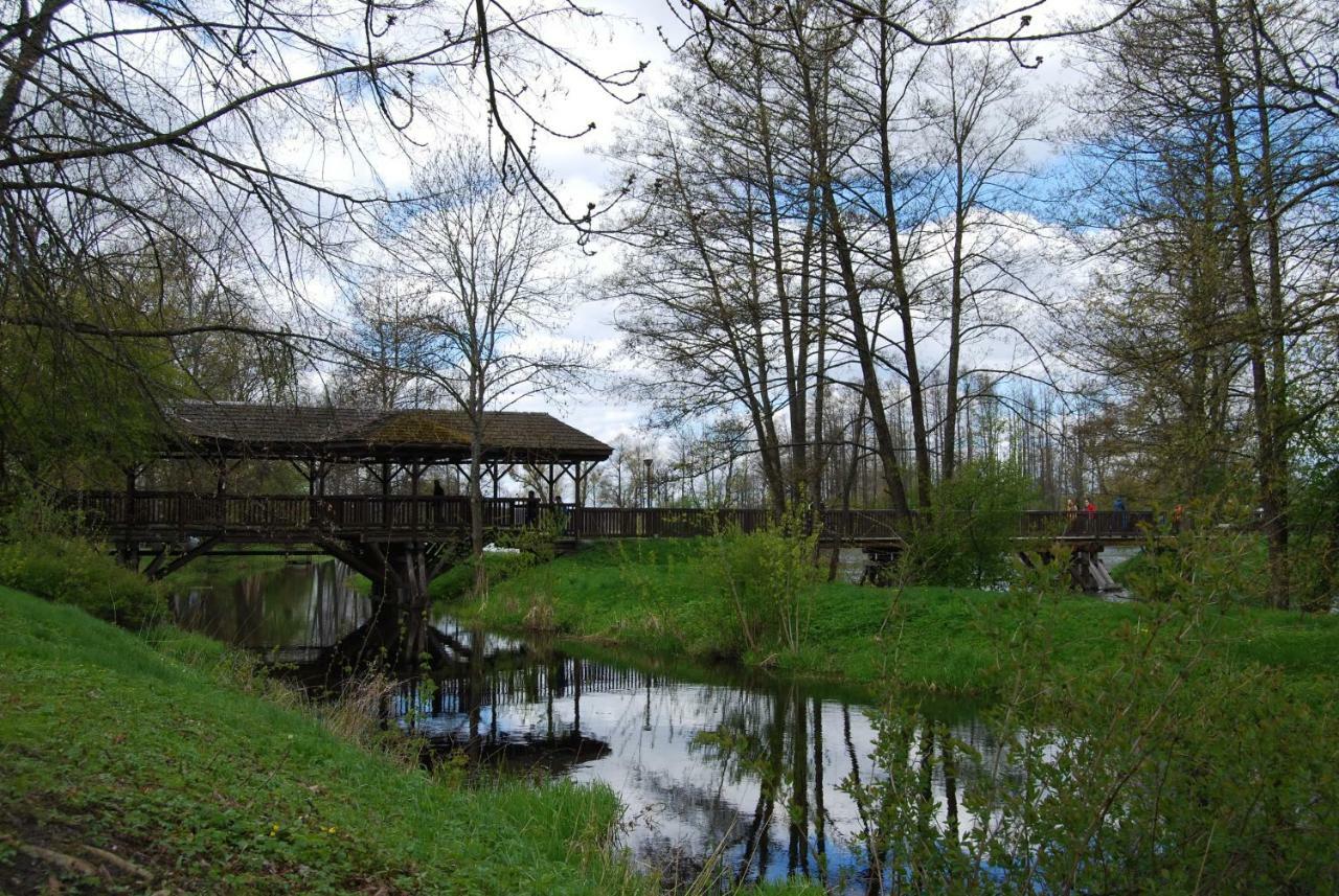 Kamienna Zagroda Białowieża Exterior foto